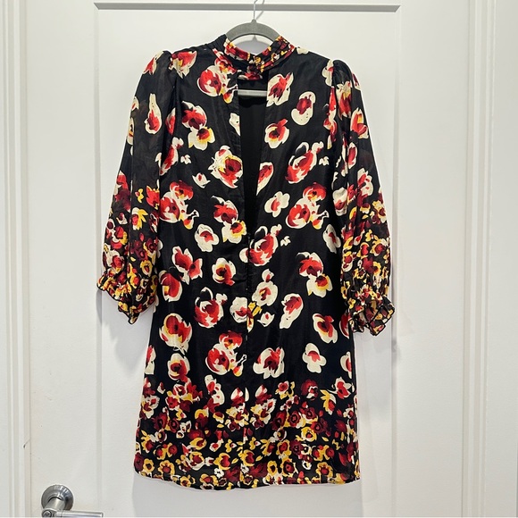 100% Silk Aryn K Shift Dress Size Small - Picture 2 of 9